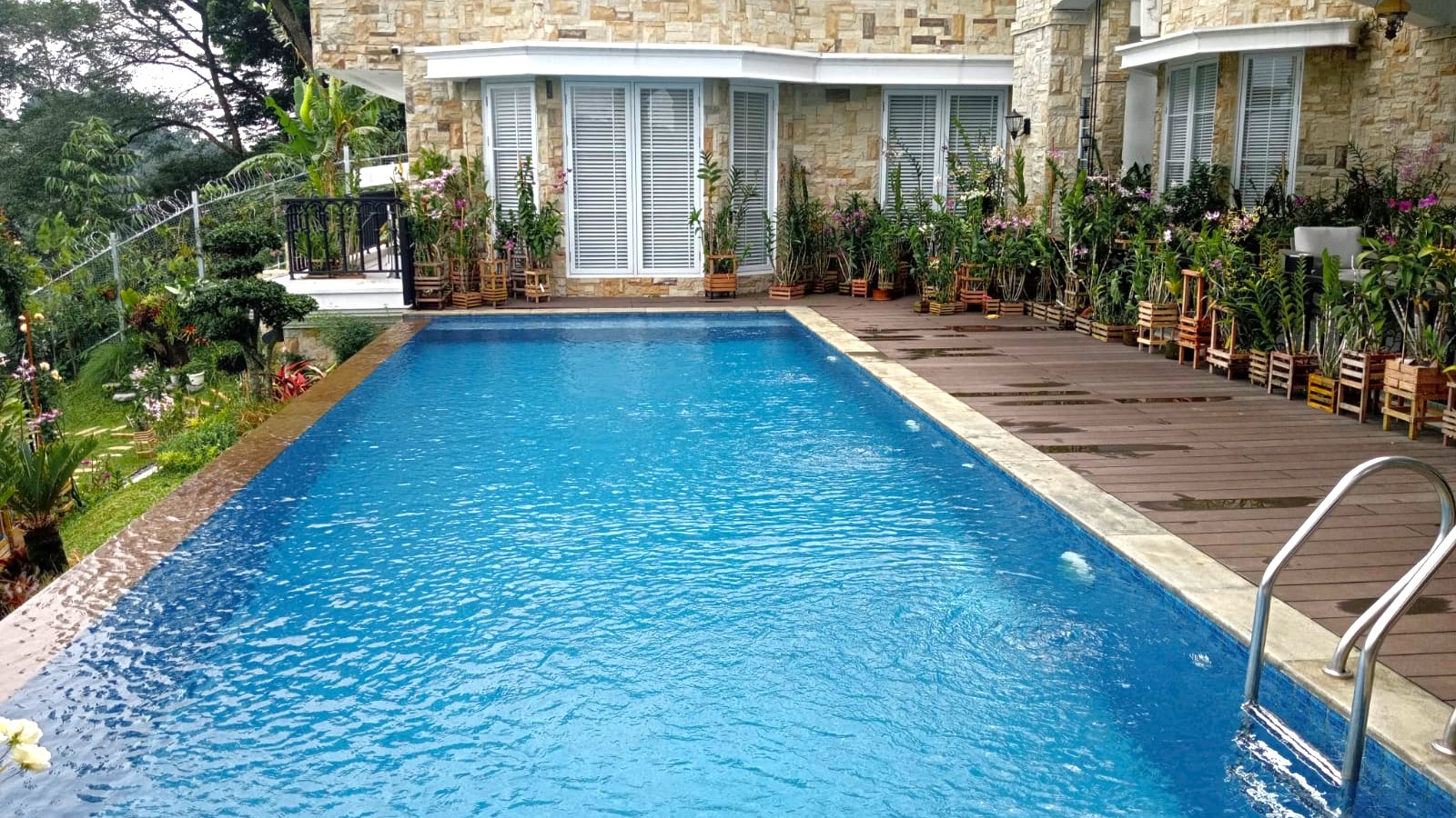 Kolam Villa NBB
